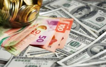El peso abre al alza y se fortalece frente al dólar este 13 de agosto