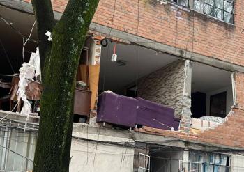 Explosión por acumulación de gas en Benito Juárez deja cinco heridos