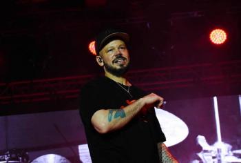 Clara Brugada anuncia concierto de Residente en el Z&oacute;calo de CDMX