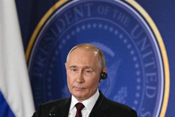 Putin dice que habl&oacute; con Trump sobre los medios para lograr la paz en Ucrania 