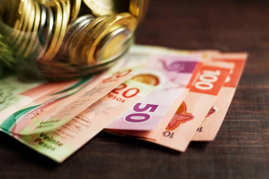 Aumento al salario m&iacute;nimo, clave en descenso de pobreza