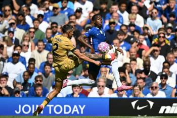 Chelsea estrena su t&iacute;tulo mundial con triste empate ante Crystal Palace