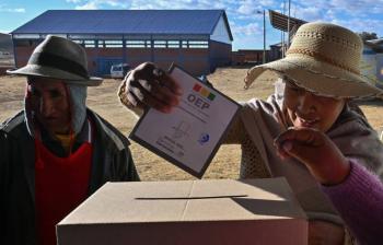 Una Bolivia en crisis vota para cambiar de rumbo tras 20 a&ntilde;os de socialismo