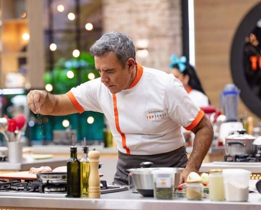 Héctor Sandarti se retira de “Top chef vip 4” por complicación de salud