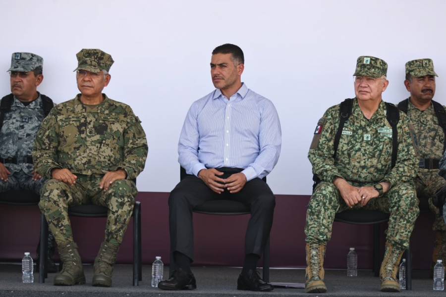 García Harfuch entrega 100 patrullas y anuncia refuerzo de seguridad en Sinaloa