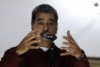 Maduro anuncia despliegue de 4,5 millones de milicianos ante 