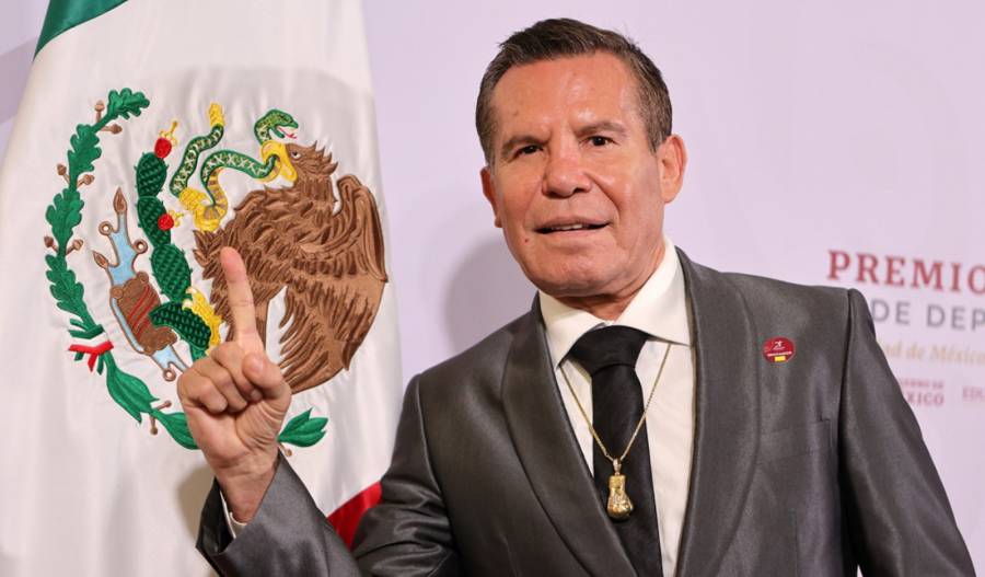 Julio C&eacute;sar Ch&aacute;vez conf&iacute;a en autoridades tras detenci&oacute;n de su hijo en Sonora