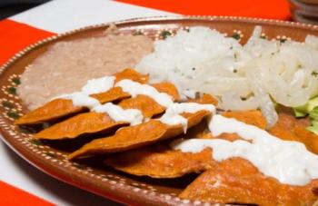 Soledad comparte su sabor en la Fenapo 2025 con miles de platillos gratuitos
