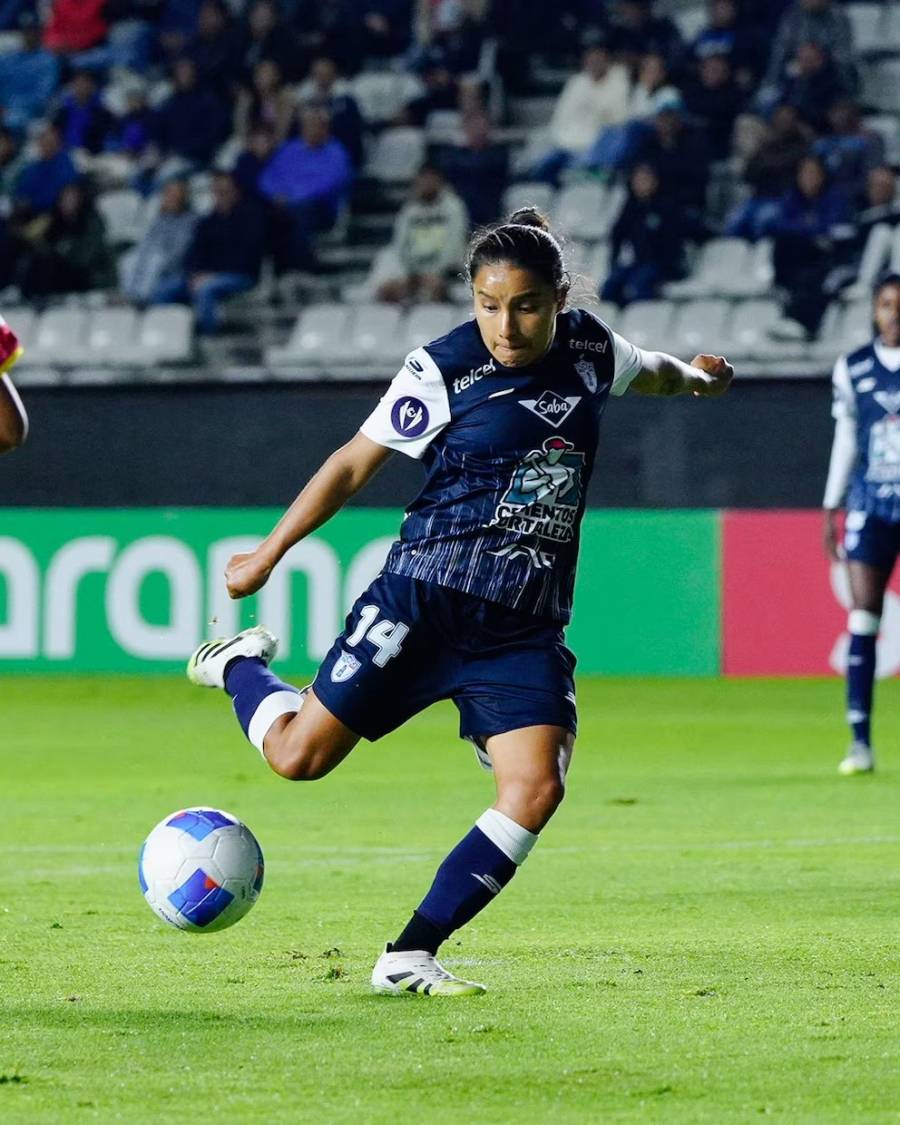 Pachuca golea 6-0 al Chorrillo en su debut de la Concacaf W Champions Cup