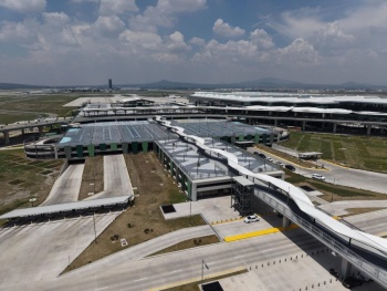 Sheinbaum anuncia inauguraci&oacute;n del tren interurbano CDMX–AIFA para diciembre de 2025