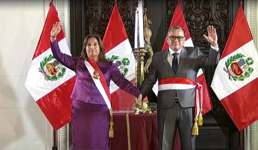 Boluarte nombra ministro de Justicia a poderoso asesor