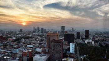 Clima CDMX hoy 23 de agosto 2025: lluvias fuertes, granizo y temperaturas frescas, alerta el SMN