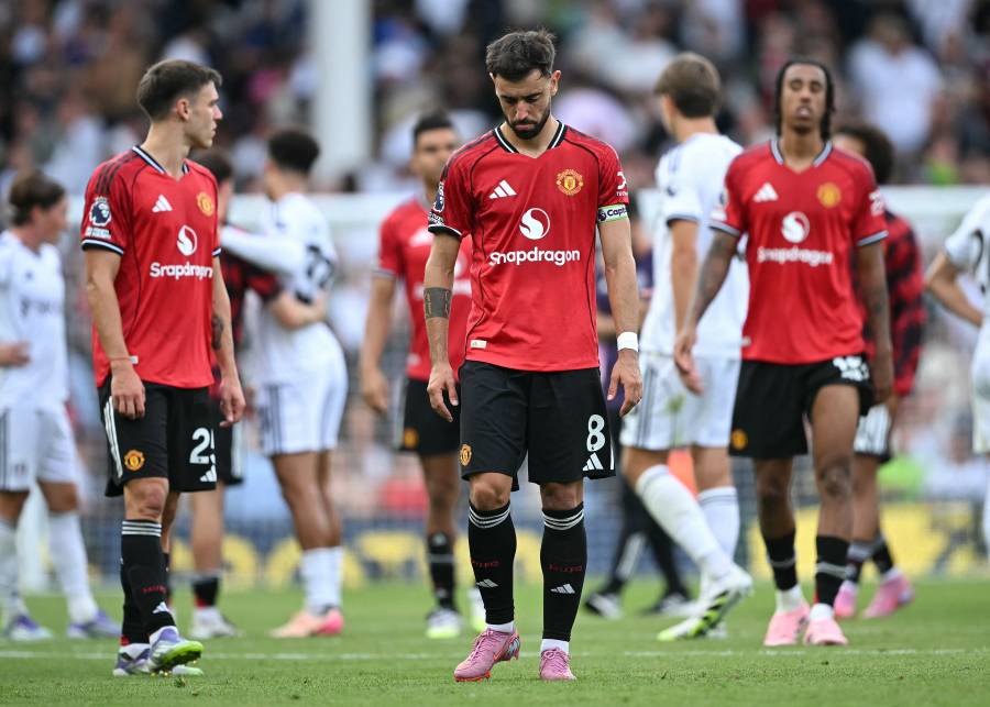 Manchester United sigue sin despegar