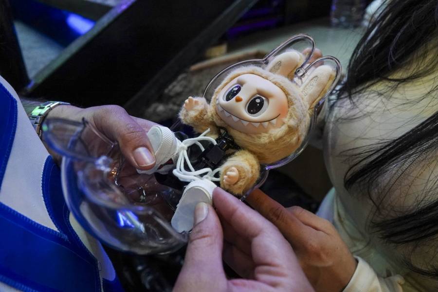 Fabricante de los Labubu busca construir un imperio global con pel&iacute;culas y parques tem&aacute;ticos