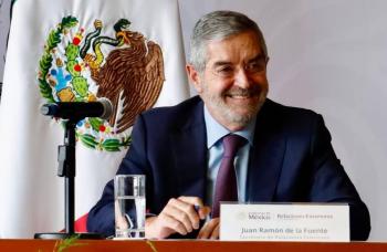 “M&eacute;xico mantiene di&aacute;logo abierto en defensa de migrantes en EEUU”: canciller De la Fuente