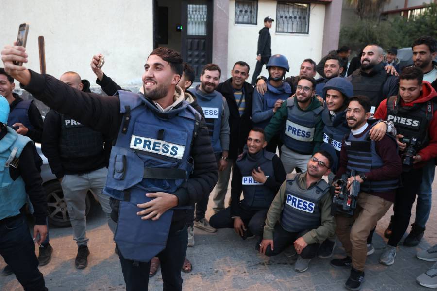 Cinco periodistas morrem en ataque israelense contra hospital en Gaza