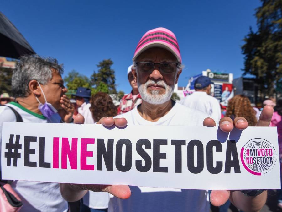 INE y Comisión presidencial celebran primer encuentro para la reforma electoral