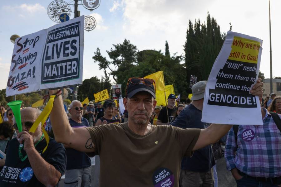 Manifestantes en Israel urgen acuerdo sobre rehenes antes de reunión de gabinete