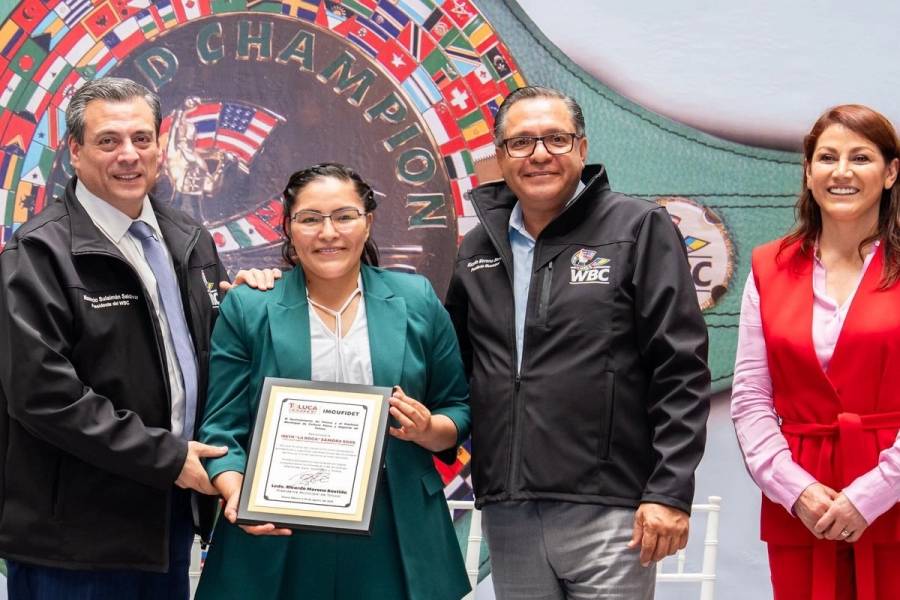 “La Roca” Zamora anuncia su retiro del boxeo tras 15 años y tres títulos mundiales