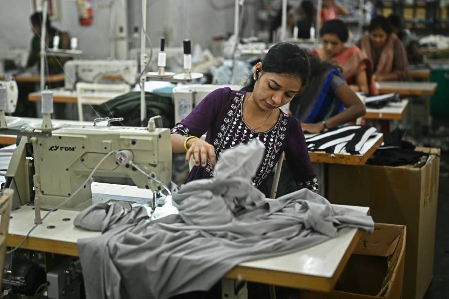 Aranceles de EEUU a India se duplican al 50% por compras de petróleo ruso