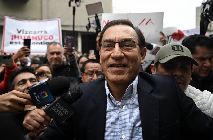 Trasladan de nuevo a expresidente peruano Vizcarra a cárcel para exmandatarios