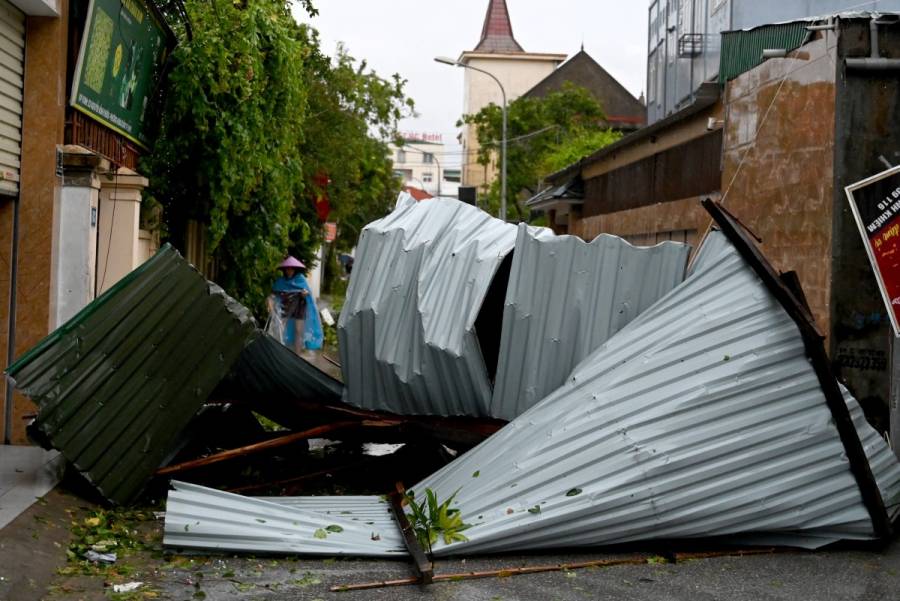 El tif&oacute;n Kajiki deja cinco muertos en Tailandia