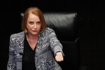 Laura Itzel Castillo rinde protesta como presidenta de la Mesa Directiva del Senado