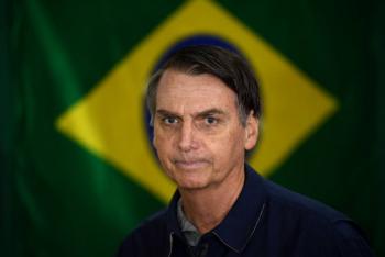 Ordenan reforzar la vigilancia a Bolsonaro, en prisi&oacute;n domiciliaria
