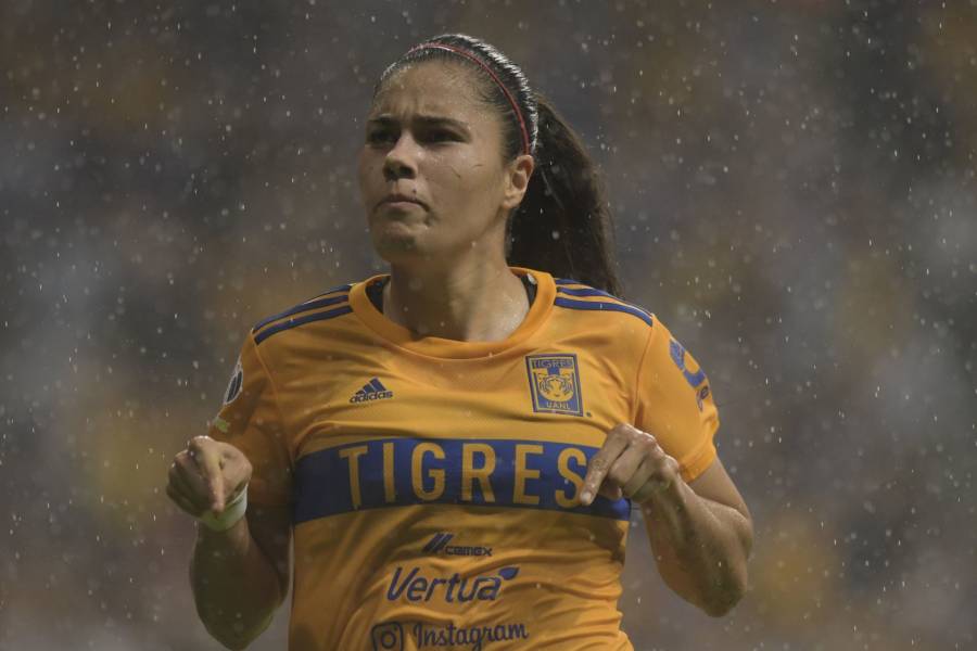 Jacqueline Ovalle protagoniza el primer fichaje con pago de transferencia en el futbol femenil mexicano