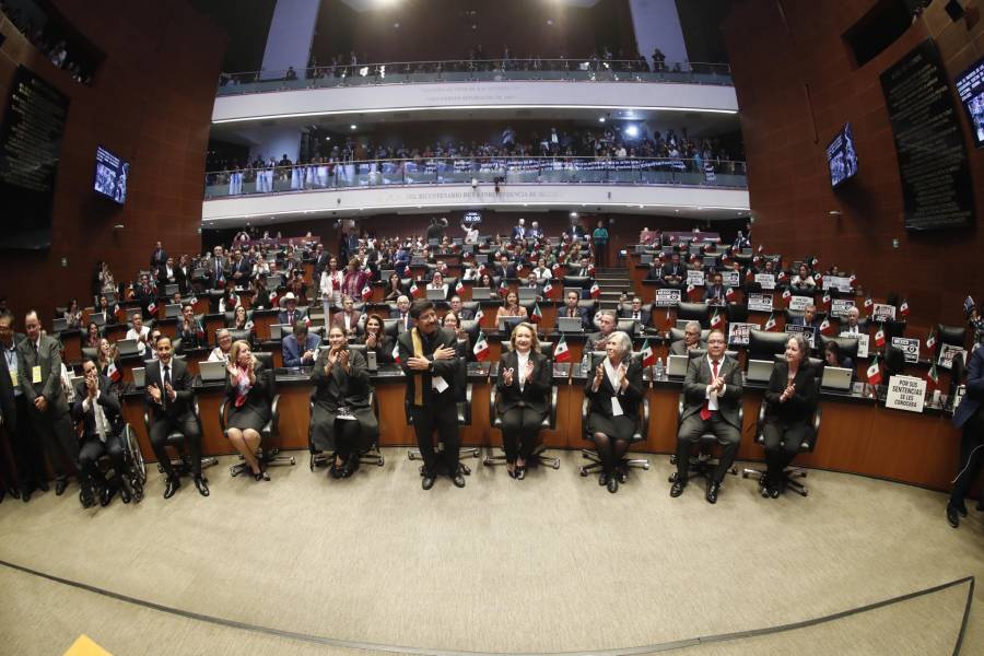 Ministros de la Suprema Corte rinden protesta en el Senado de la República