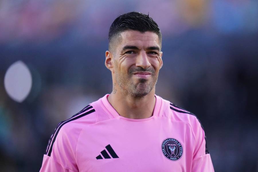 VIDEO: Luis Suárez escupe al auxiliar del Seattle en la final de Leagues Cup