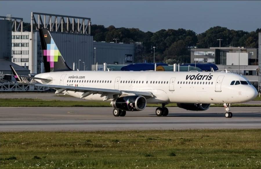Vuelo de Volaris entre Tijuana y La Paz aterriza de emergencia por falla de presurización