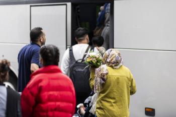 Primeras familias afganas autorizadas a entrar en Alemania desde Pakist&aacute;n