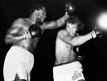 El ex boxeador Joe Bugner, que lut&oacute; con Ali pelo t&iacute;tulo mundial, hace 75 a&ntilde;os