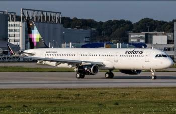 Vuelo de Volaris entre Tijuana y La Paz aterriza de emergencia por falla de presurizaci&oacute;n