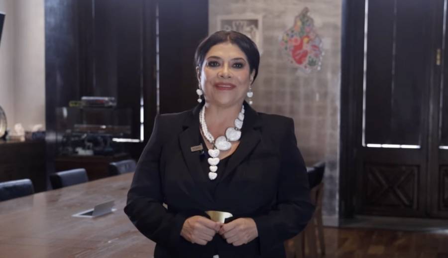 Clara Brugada anuncia programa para repavimentar 250 km de vialidades primarias en CDMX