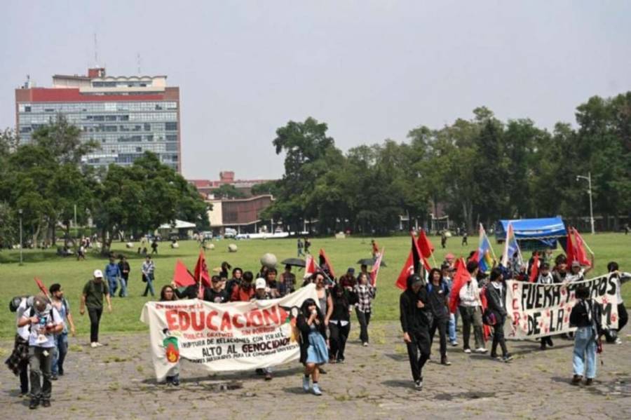 Marchas en la UNAM: encapuchados vandalizan CU y alumnos exigen paz en Gaza