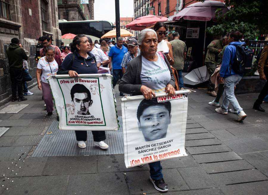Nuevas líneas de investigación en el caso Ayotzinapa contarán con apoyo de la SSPC