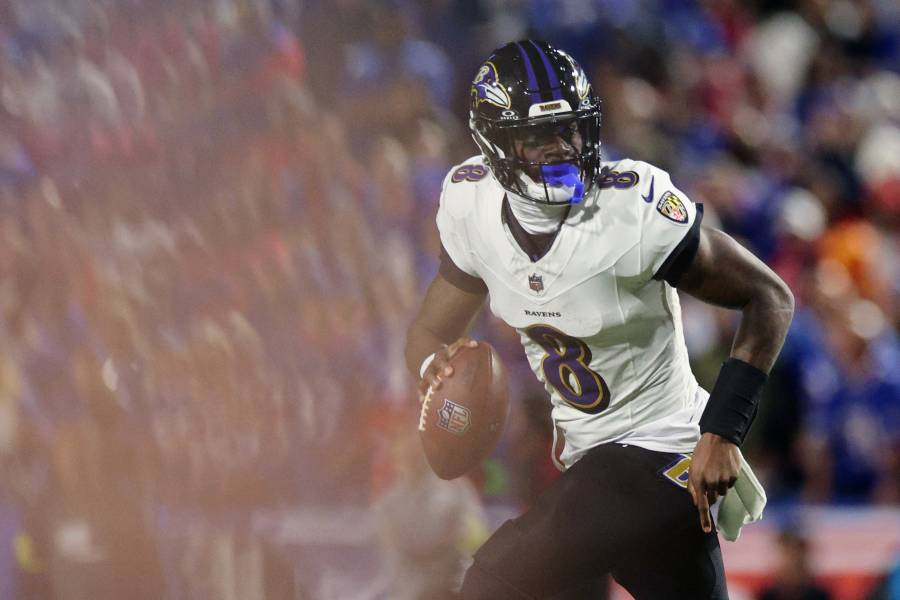 Lamar Jackson protagoniza incidente con aficionado en la derrota de los Ravens ante los Bills