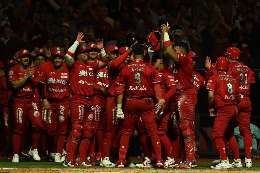 Diablos Rojos del México se imponen en el primer juego de la Serie del Rey; derrotan 8-4 a Charros de Jalisco