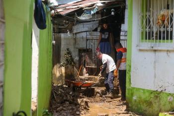 Desbordamiento de r&iacute;o en Huejutla, Hidalgo, deja inundaciones en 32 viviendas y la UPN