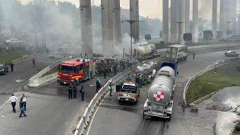 Heridos por la explosi&oacute;n de pipa de gas son trasladados a hospitales por quemaduras