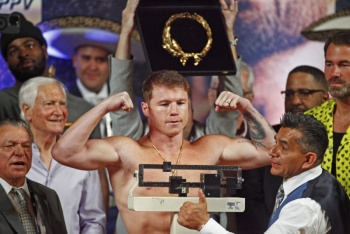 'Canelo' &Aacute;lvarez lamenta ausencia de transmisi&oacute;n en televisi&oacute;n abierta de su pr&oacute;xima pelea