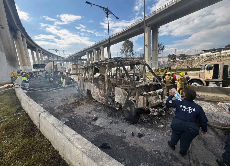 Celular quemado de estudiante de la UNAM permite contactar a su familia tras explosión en el Puente de la Concordia