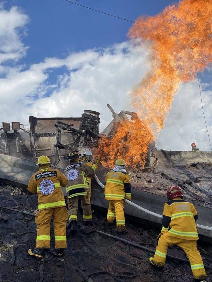 Explosi&oacute;n en Iztapalapa: Sheinbaum ofrece apoyo a familias y destaca respuesta de autoridades