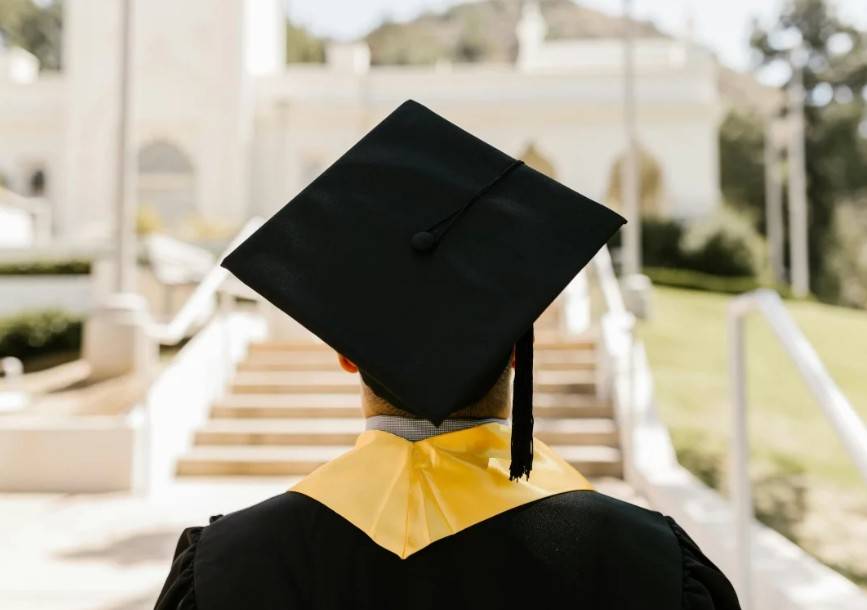 Más estudios, menos empleo: universitarios mexicanos enfrentan mayor desempleo