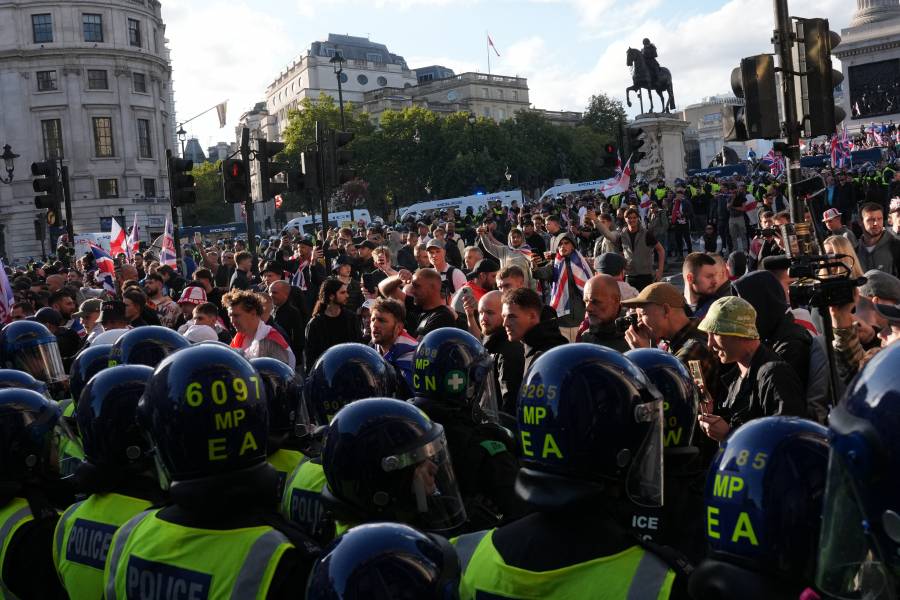 Primer ministro británico defiende la 
