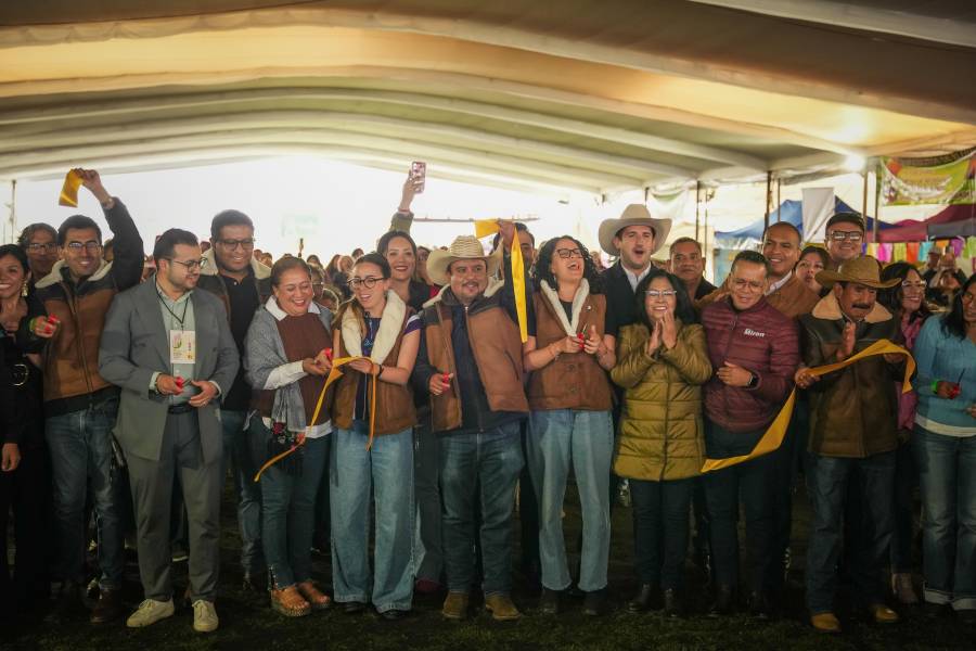 Alcaldesa Gaby Osorio inaugura la Feria Nacional del Elote en Topilejo