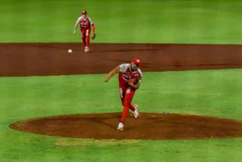 Diablos Rojos se acercan al bicampeonato tras vencer a Charros en la Serie del Rey