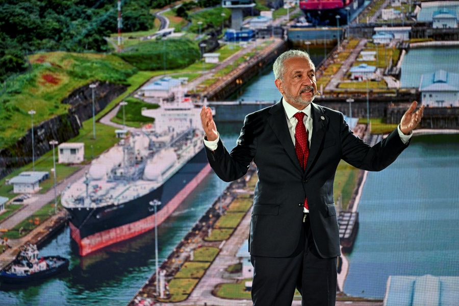 Canal de Panamá prevé iniciar construcción de un gasoducto en 2027